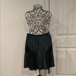 Banana Republic Pleated Skirt